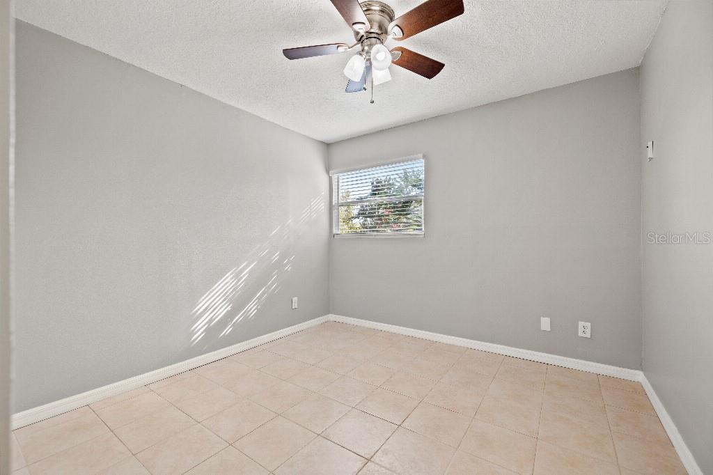 Image 5 of 15 For 10423 Carrollbrook Circle 102