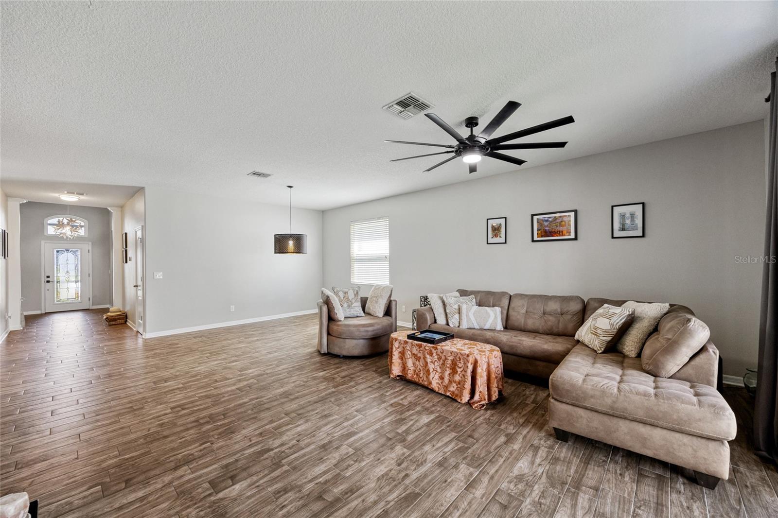 Image 9 of 39 For 523 19th Street Nw
