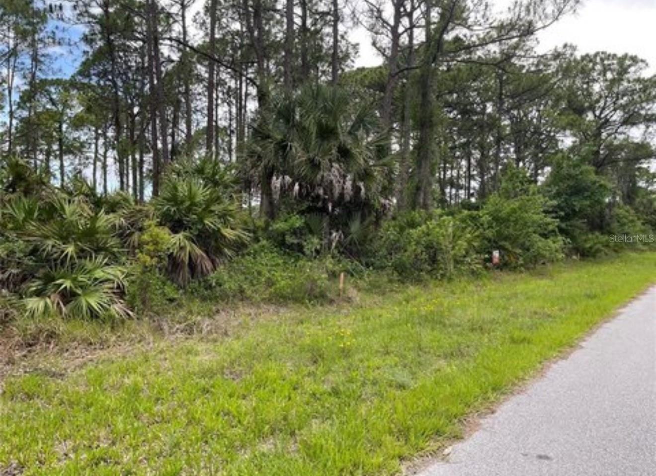 Image 6 of 7 For 6079 Joyce Lane