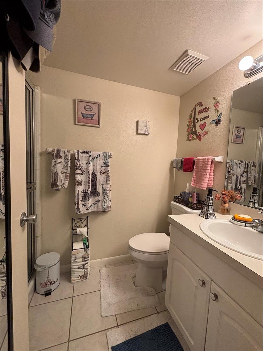 Image 5 of 12 For 2690 Coral Landings Boulevard 127