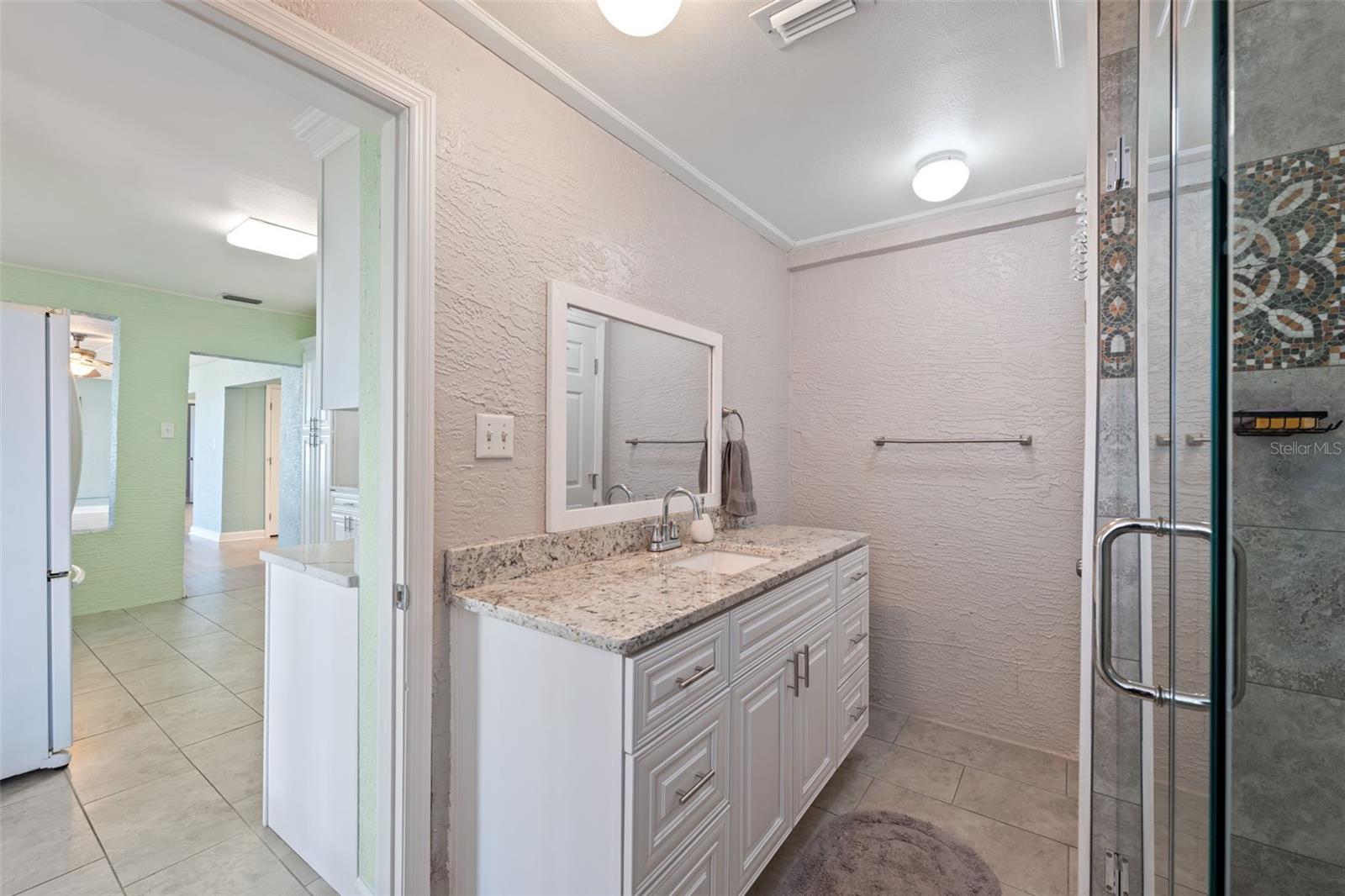 Listing photo id 18 for 9211 River Cove Drive