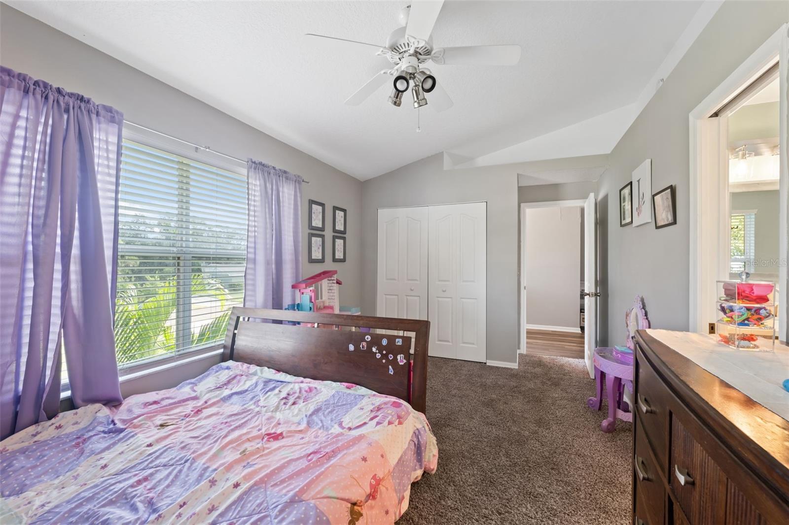 Listing photo id 36 for 9211 River Cove Drive