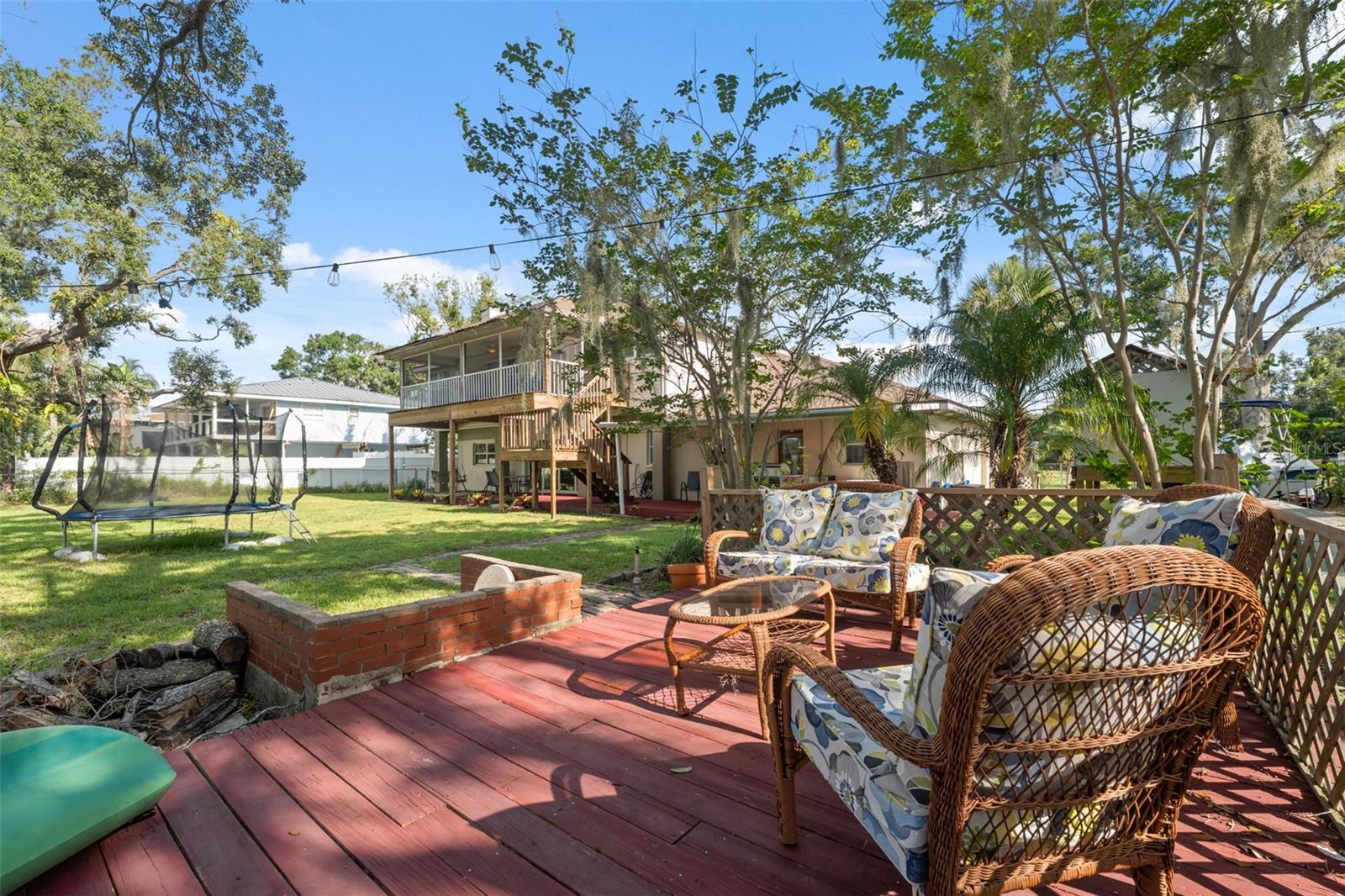 Listing photo id 46 for 9211 River Cove Drive