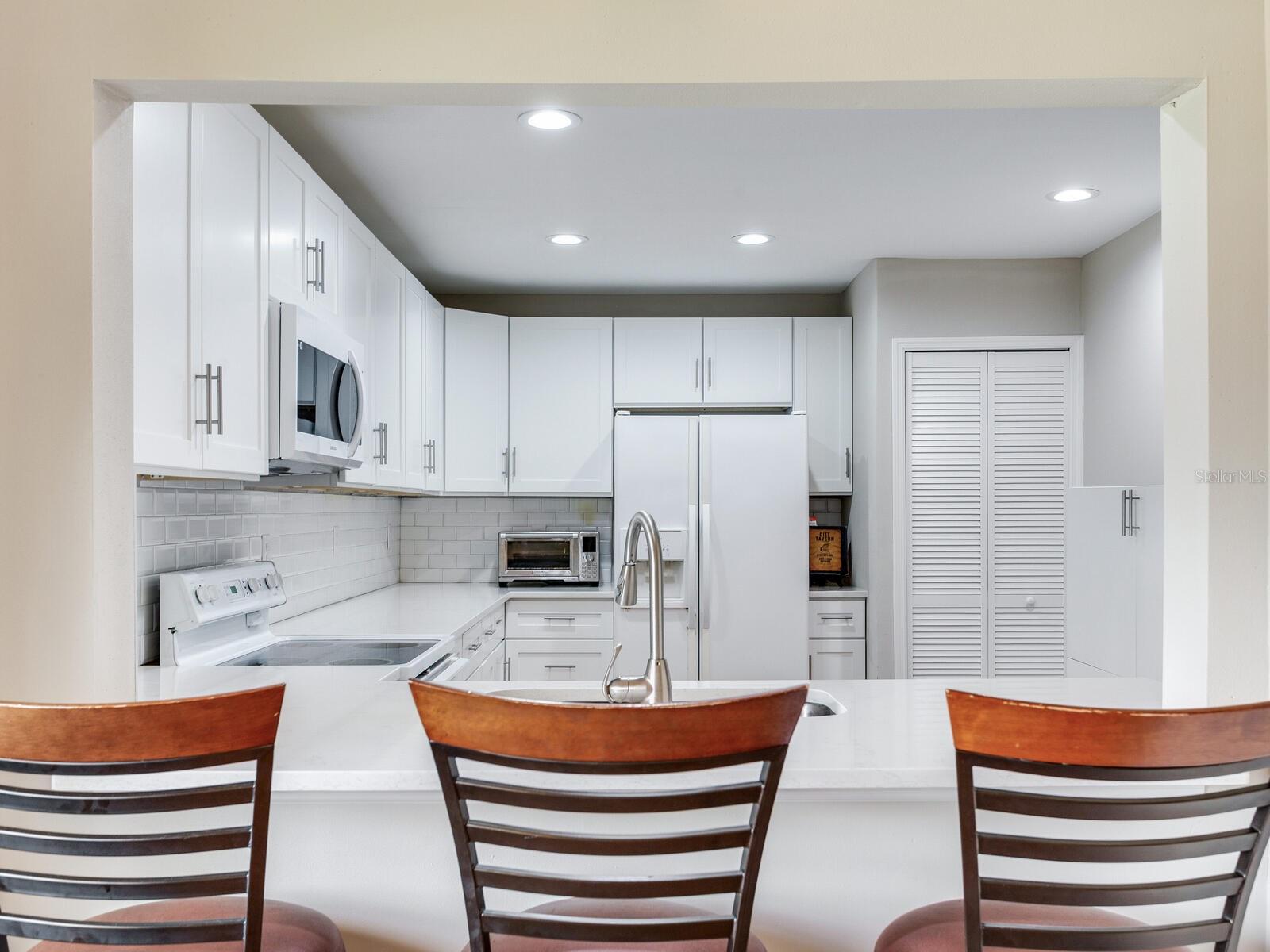 Image 12 of 38 For 13507 Palmwood Lane