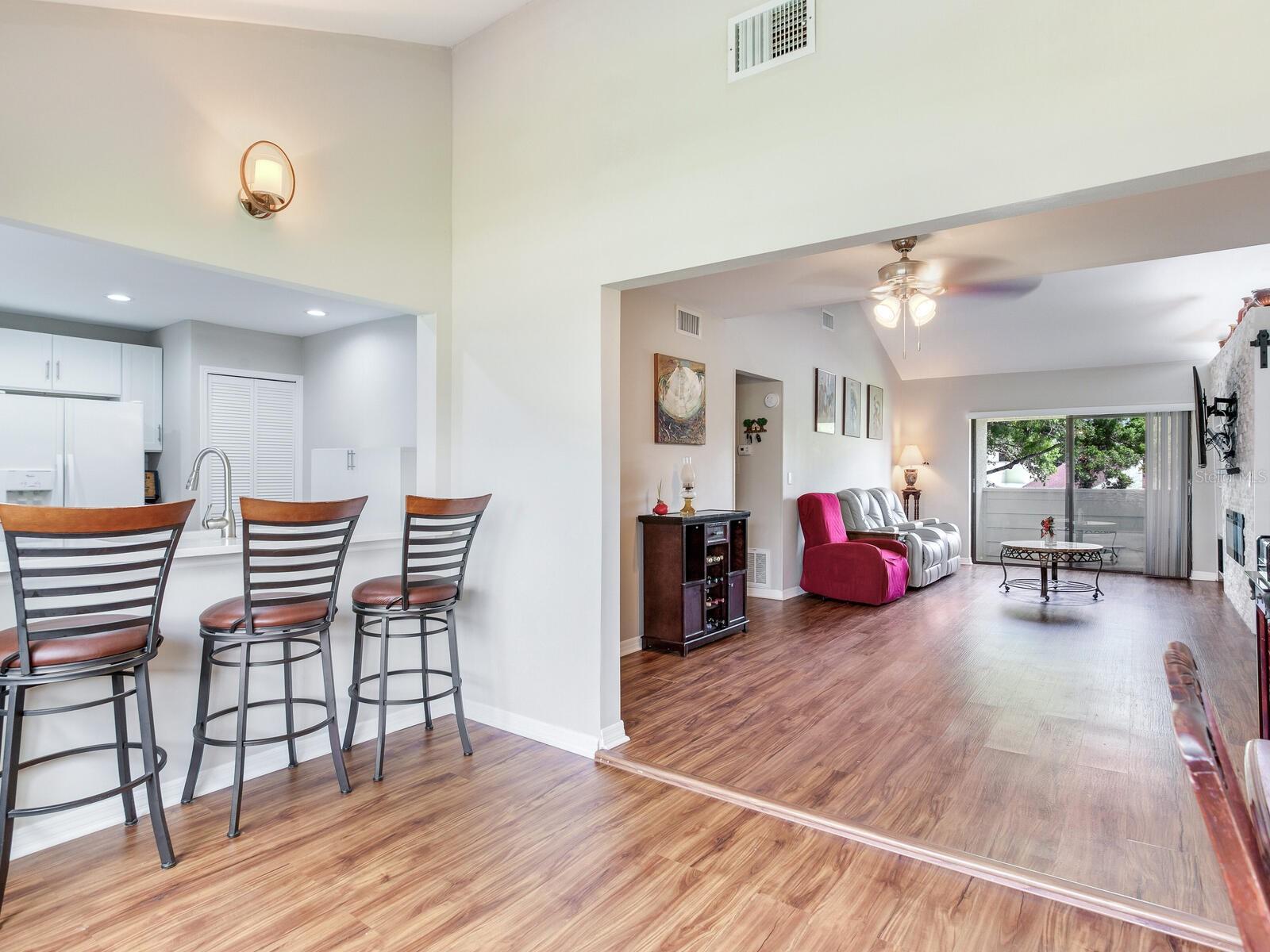 Image 13 of 38 For 13507 Palmwood Lane