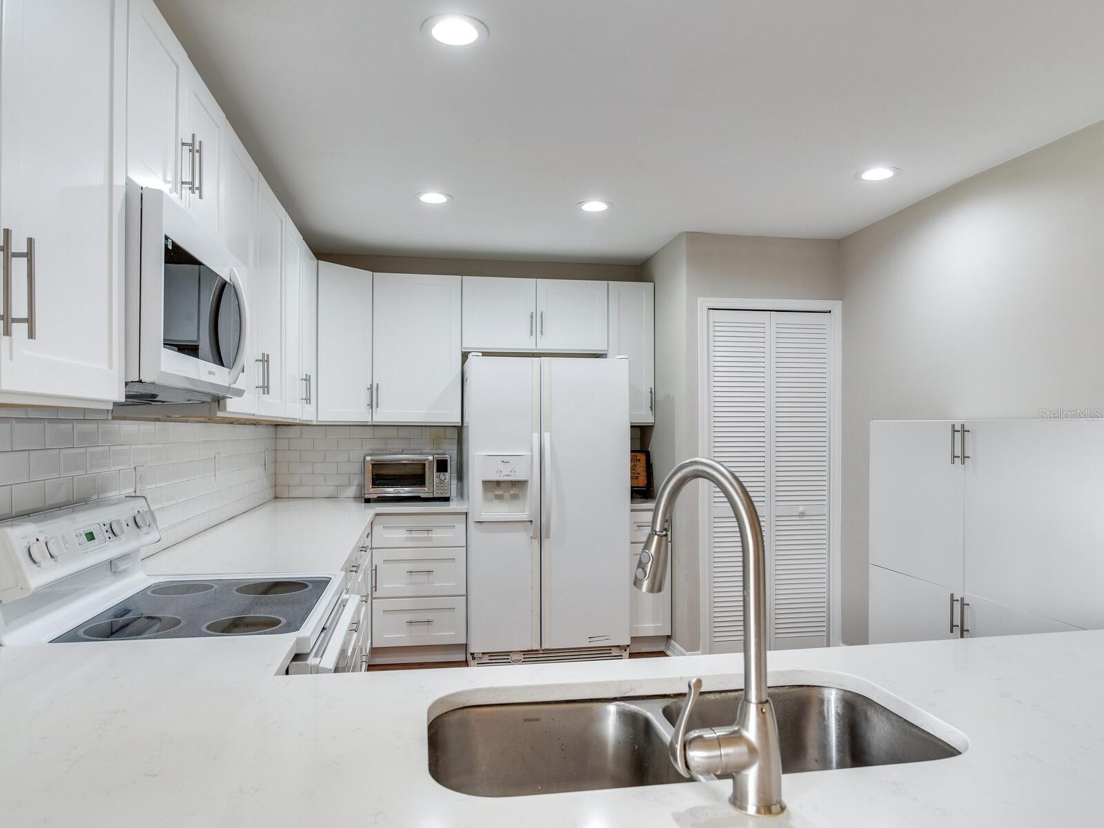 Image 16 of 38 For 13507 Palmwood Lane