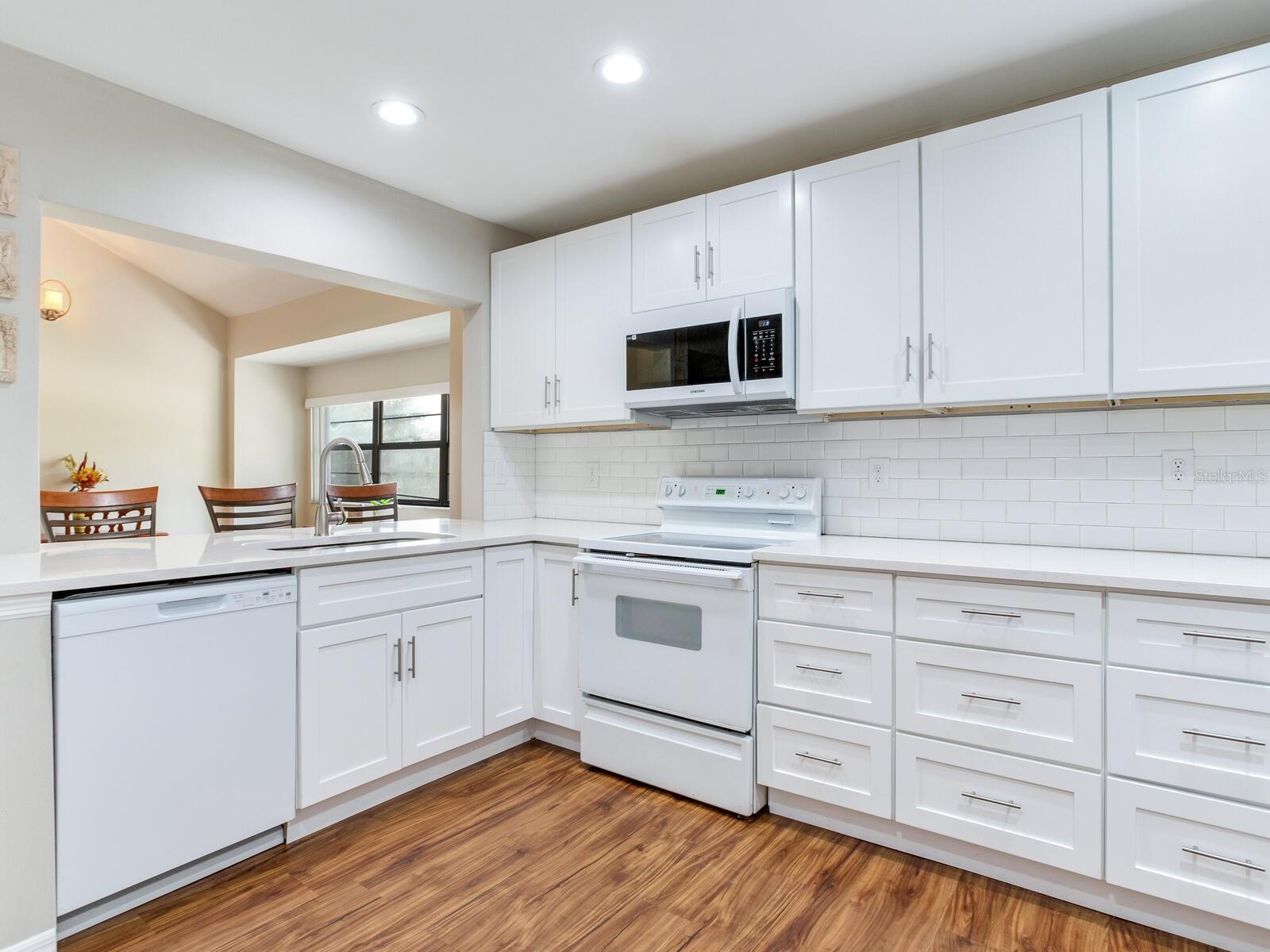 Image 18 of 38 For 13507 Palmwood Lane