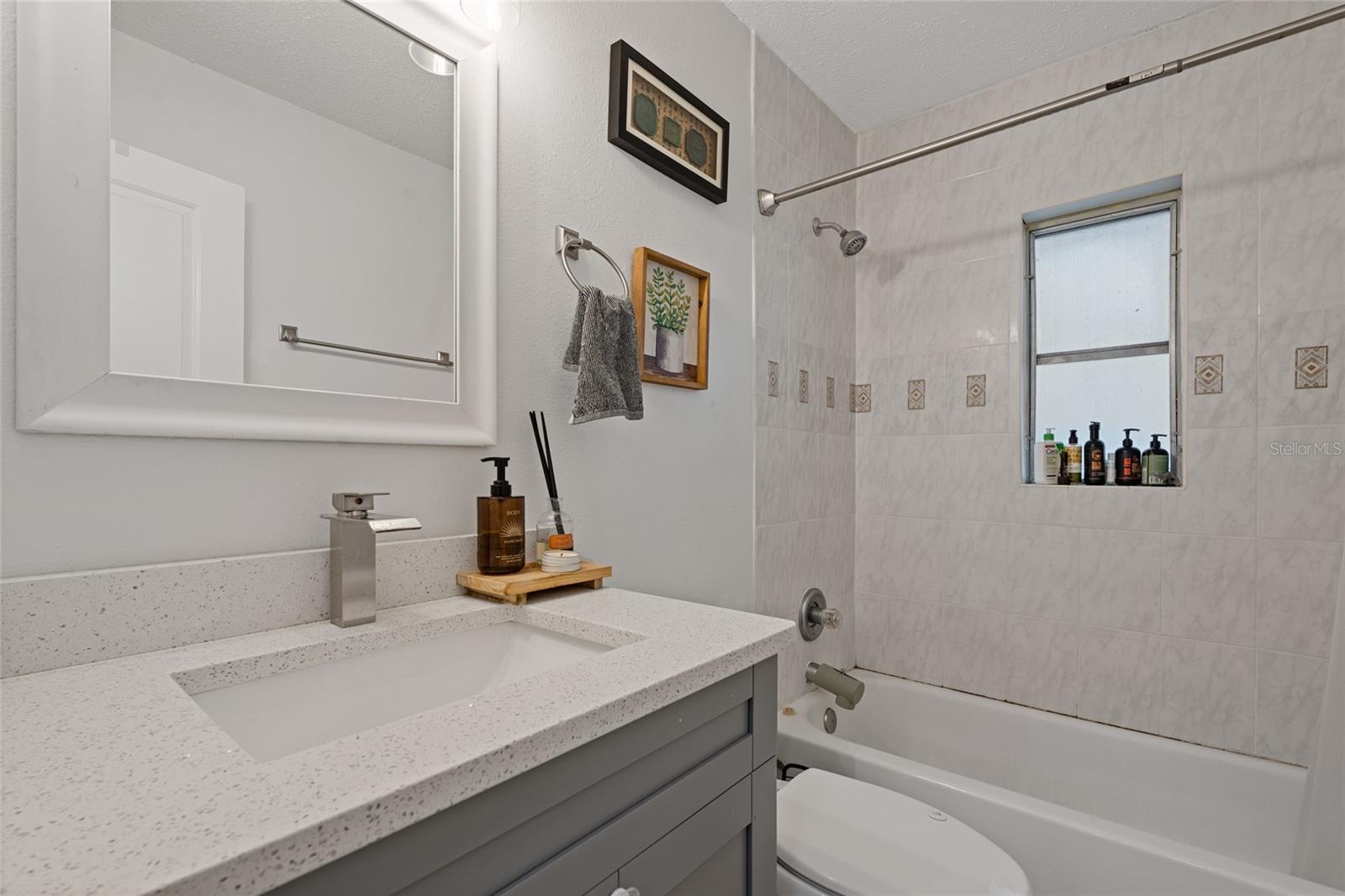 Image 14 of 25 For 3308 Van Buren Drive