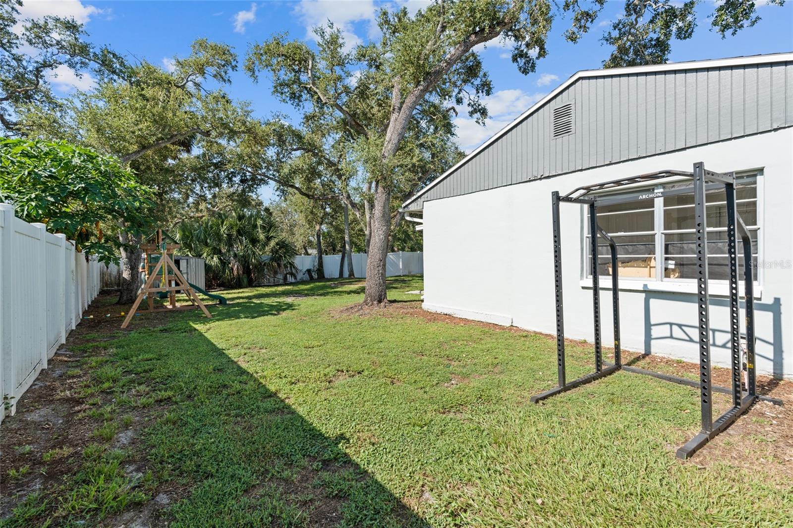Image 22 of 25 For 3308 Van Buren Drive
