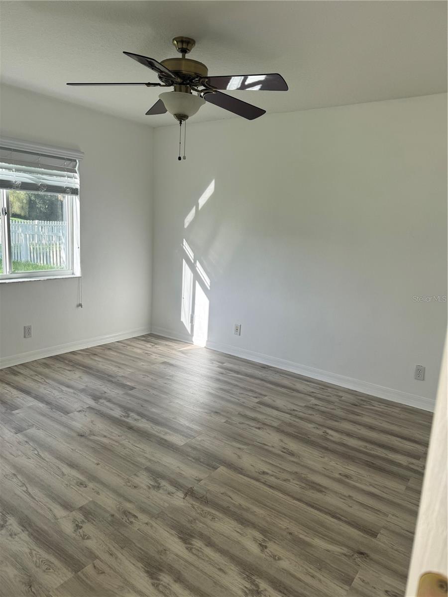 Image 11 of 20 For 27107 Winged Elm Drive