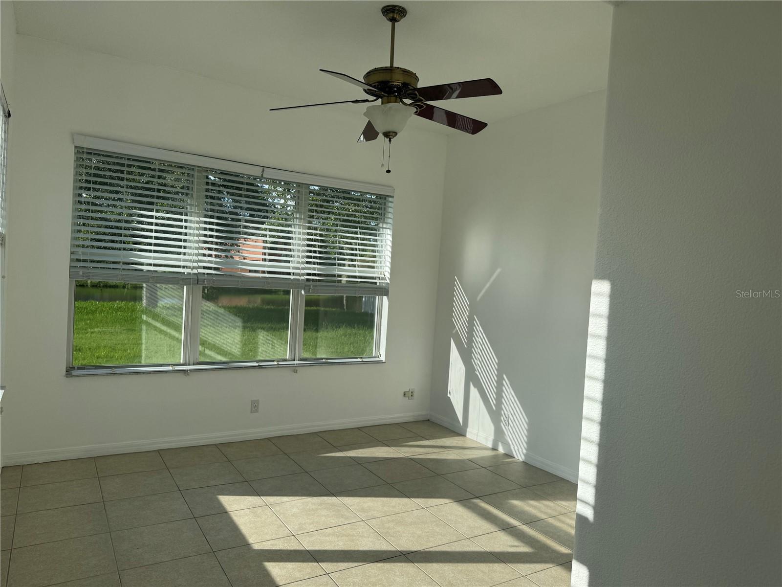 Image 4 of 20 For 27107 Winged Elm Drive