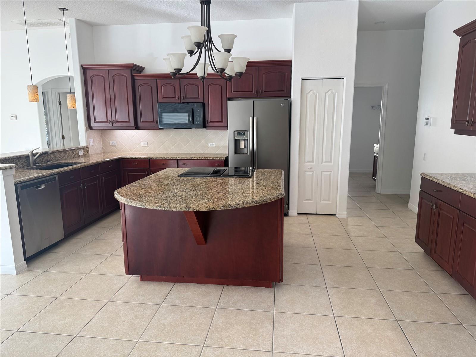 Image 7 of 20 For 27107 Winged Elm Drive