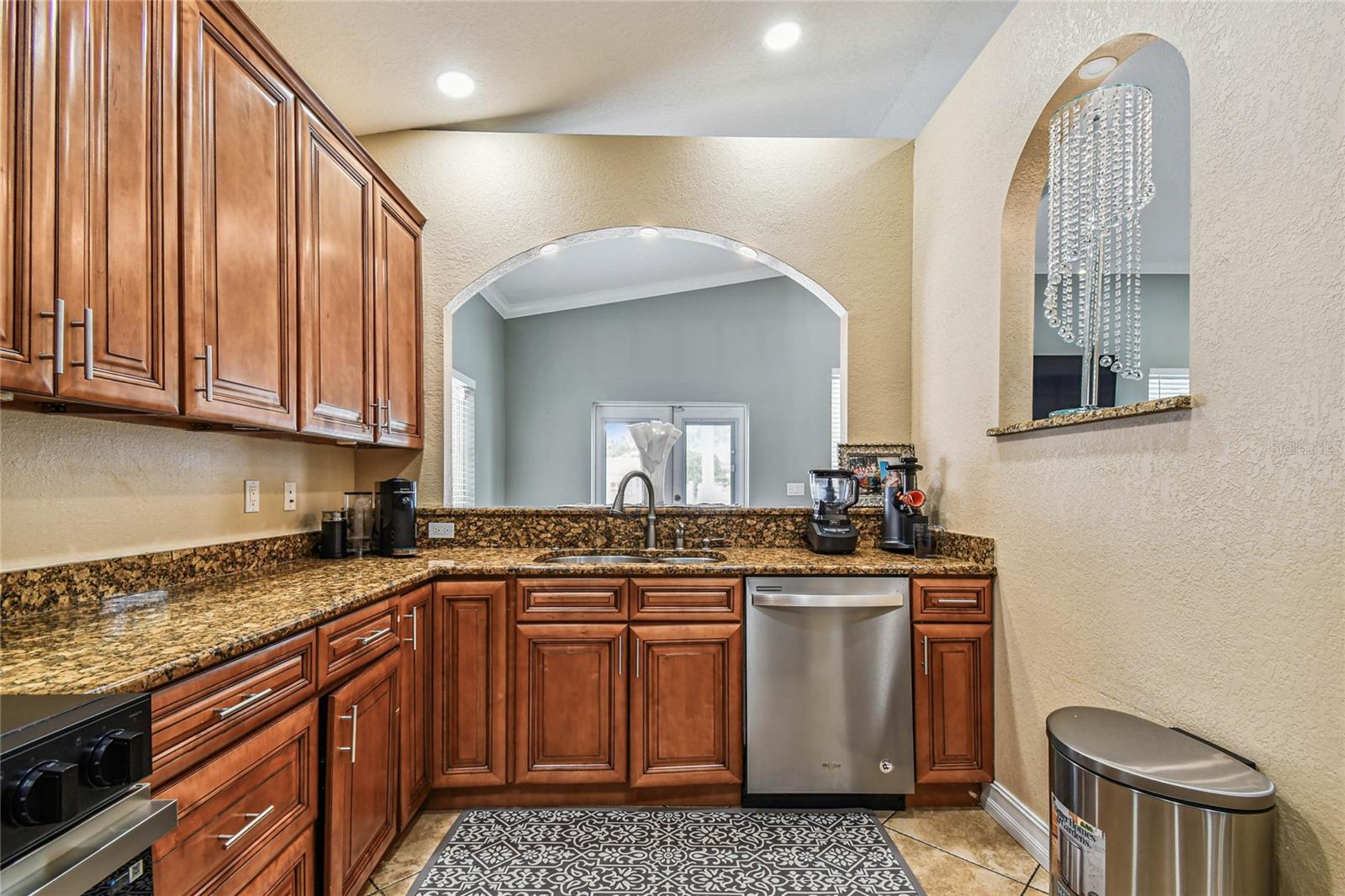 Image 14 of 60 For 3225 71st Avenue N