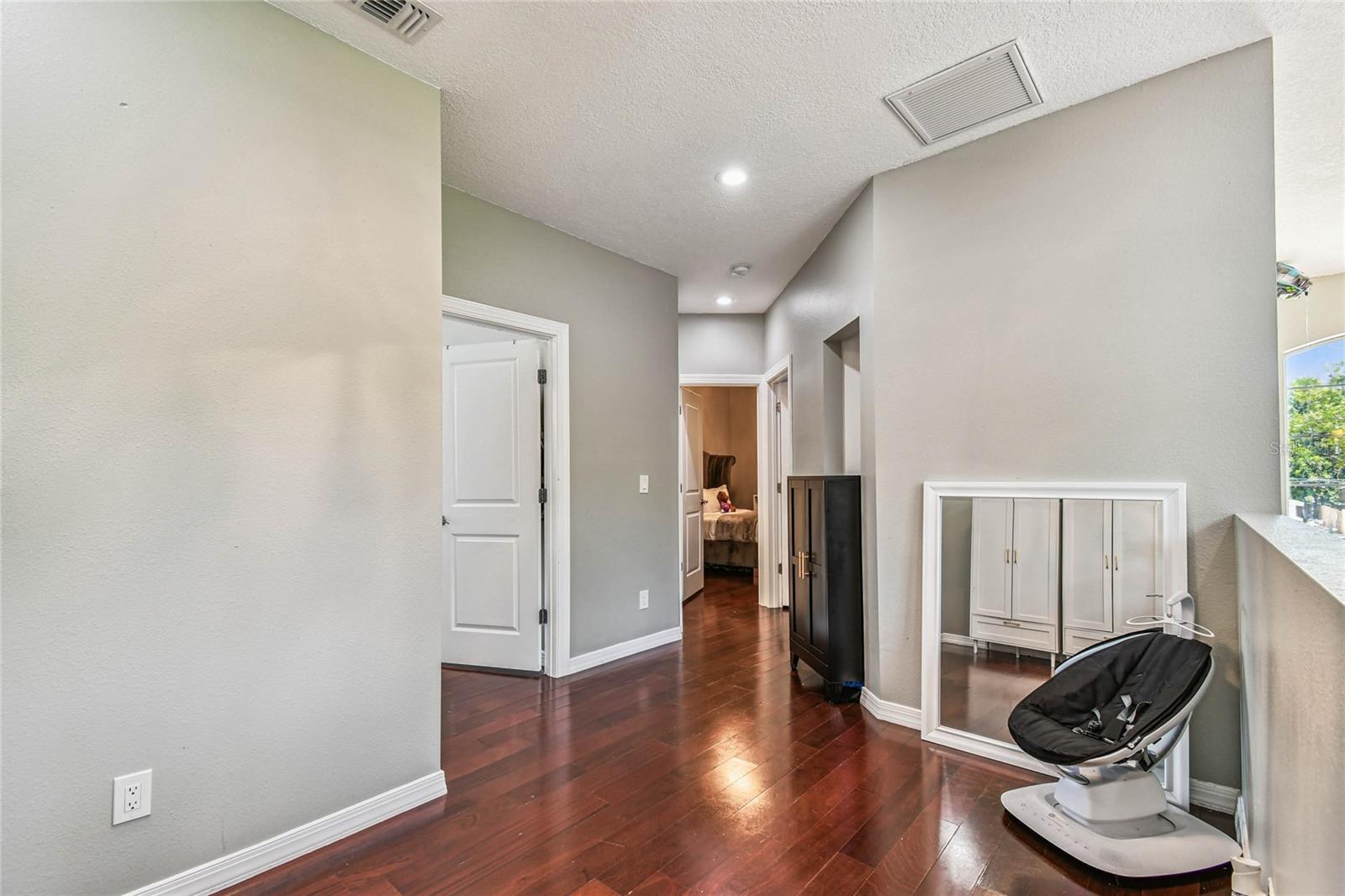 Image 37 of 60 For 3225 71st Avenue N