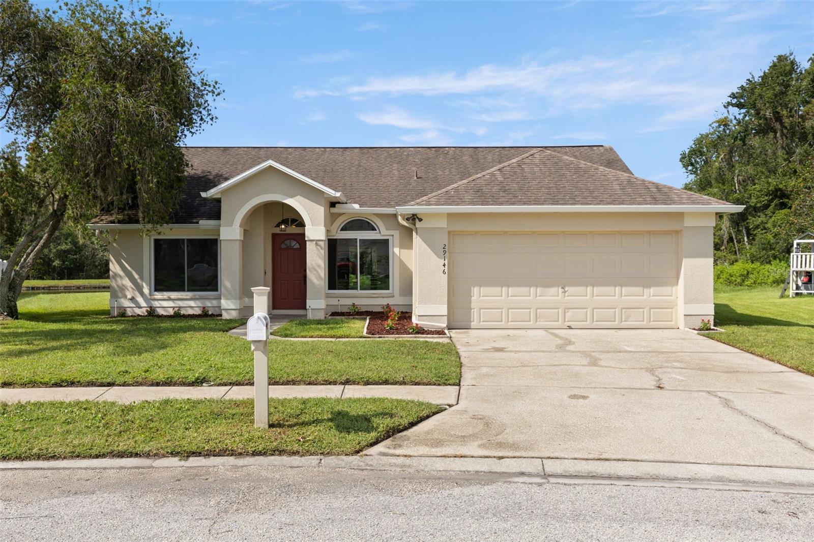 Details for 29146 Crossland Drive, WESLEY CHAPEL, FL 33543