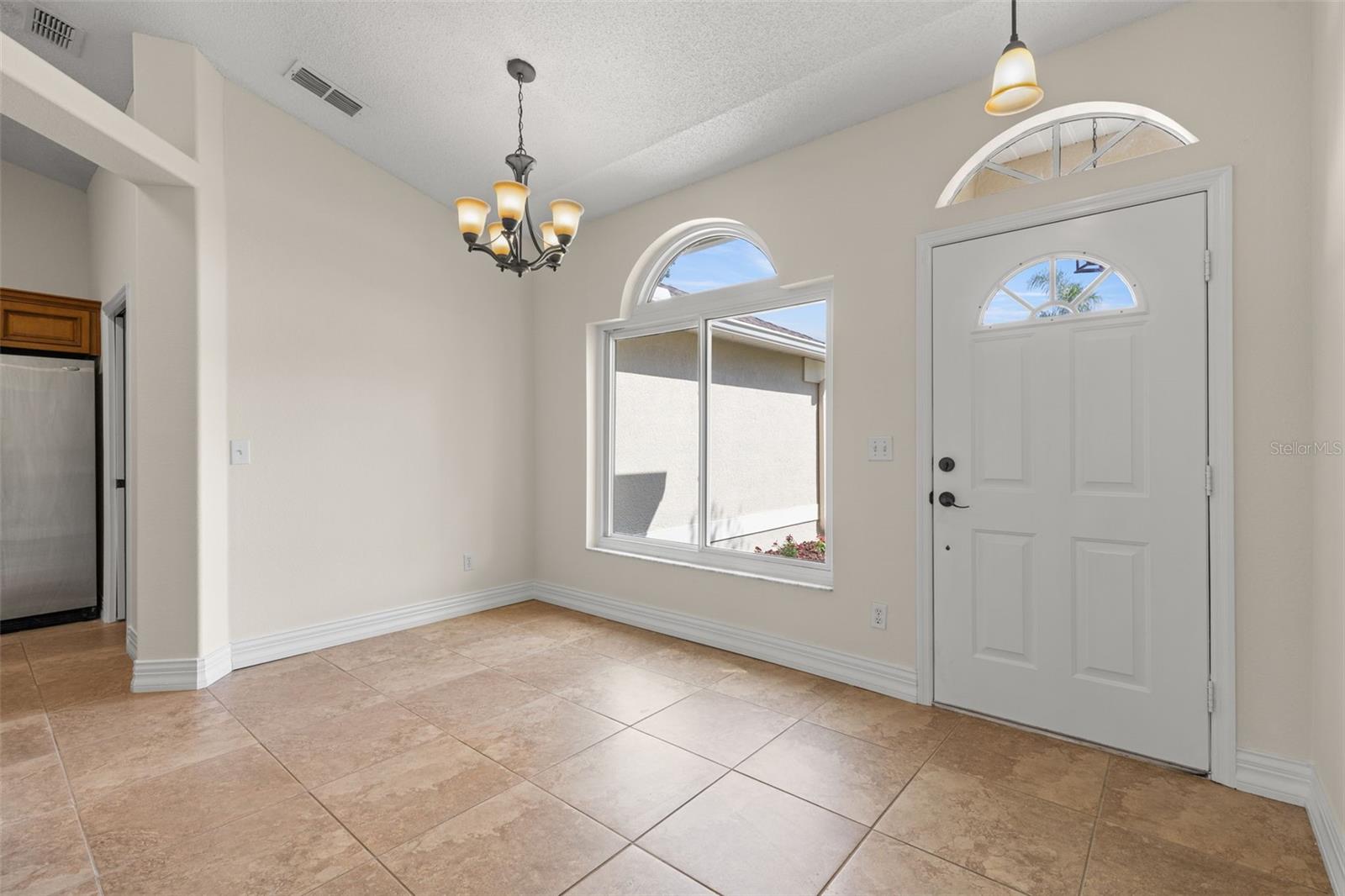 Image 4 of 36 For 29146 Crossland Drive