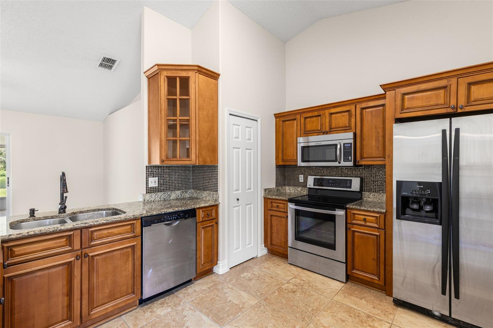 Image 8 of 36 For 29146 Crossland Drive