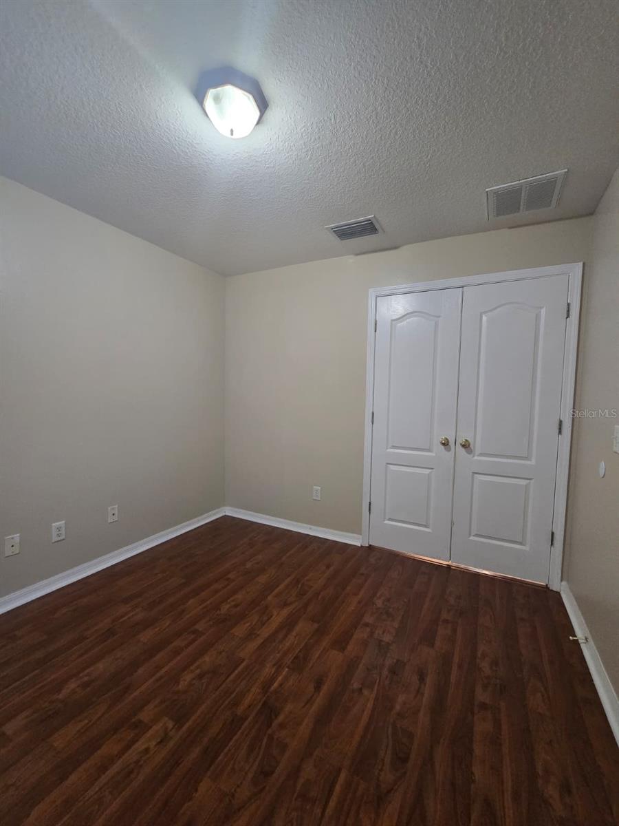 Image 14 of 24 For 10303 Avelar Ridge Drive