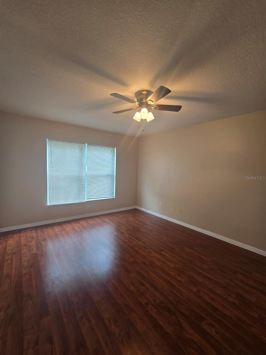 Image 6 of 24 For 10303 Avelar Ridge Drive