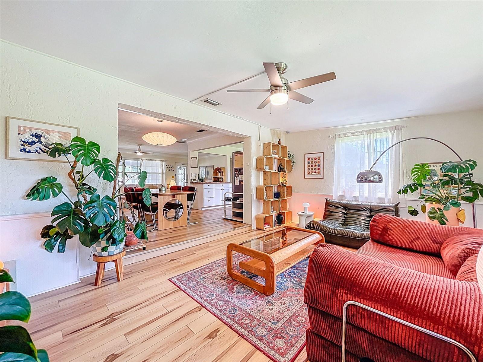 Image 12 of 48 For 6370 23rd Avenue N