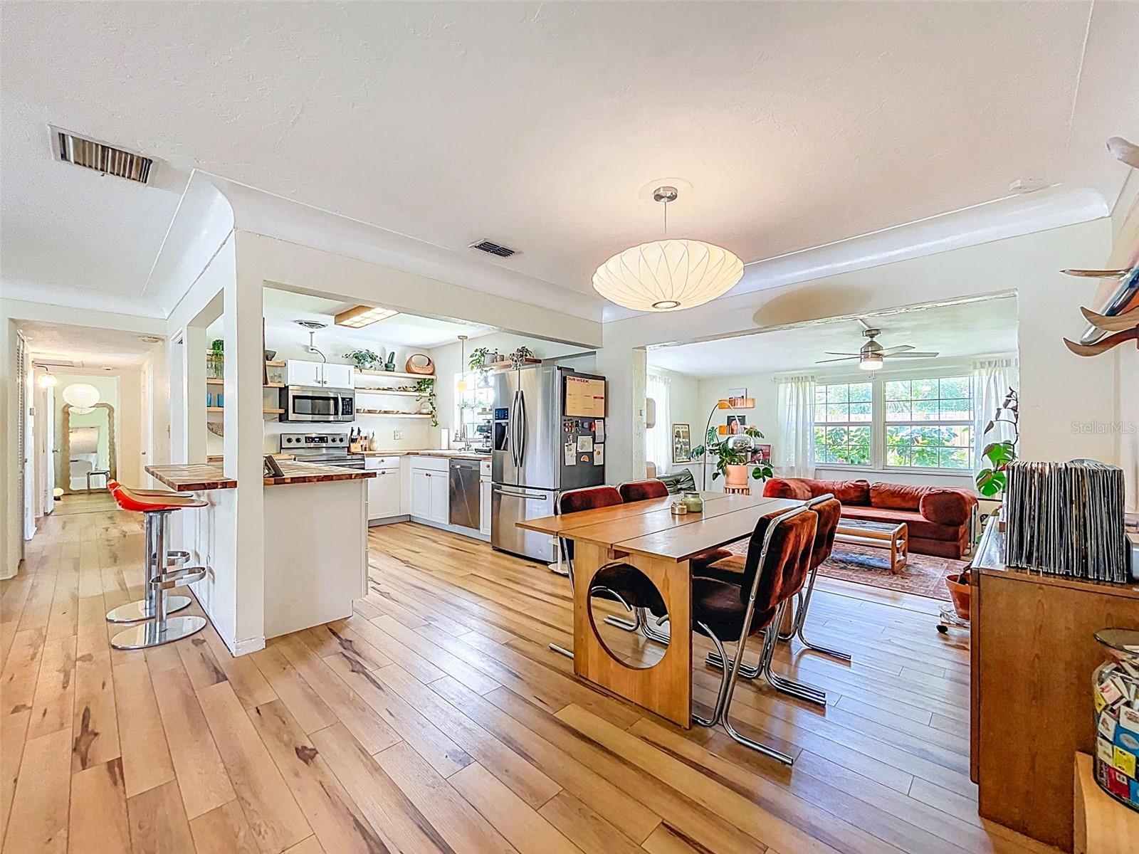 Image 16 of 48 For 6370 23rd Avenue N