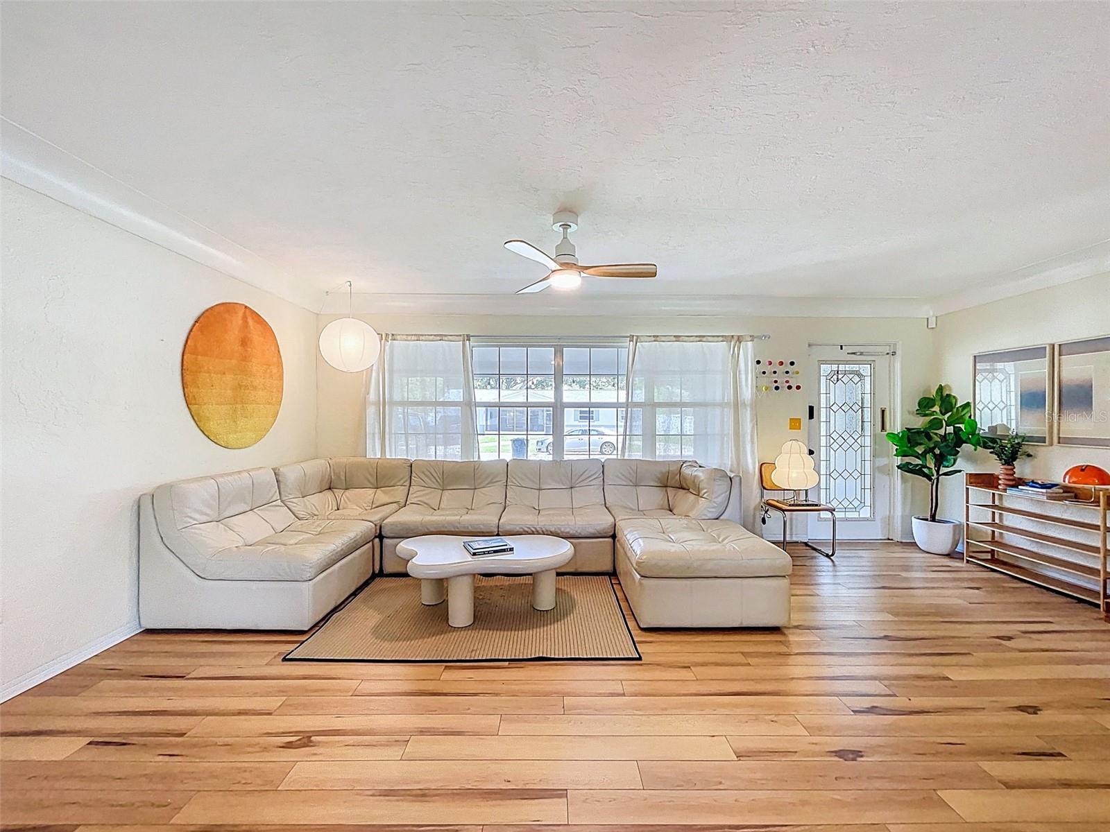 Image 20 of 48 For 6370 23rd Avenue N