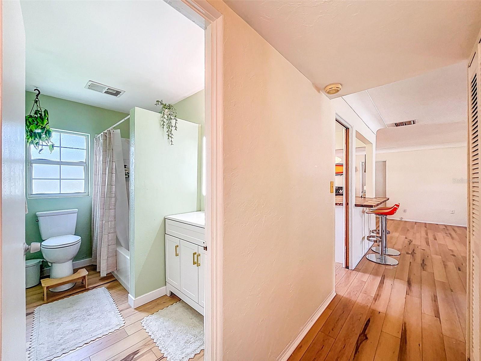 Image 27 of 48 For 6370 23rd Avenue N