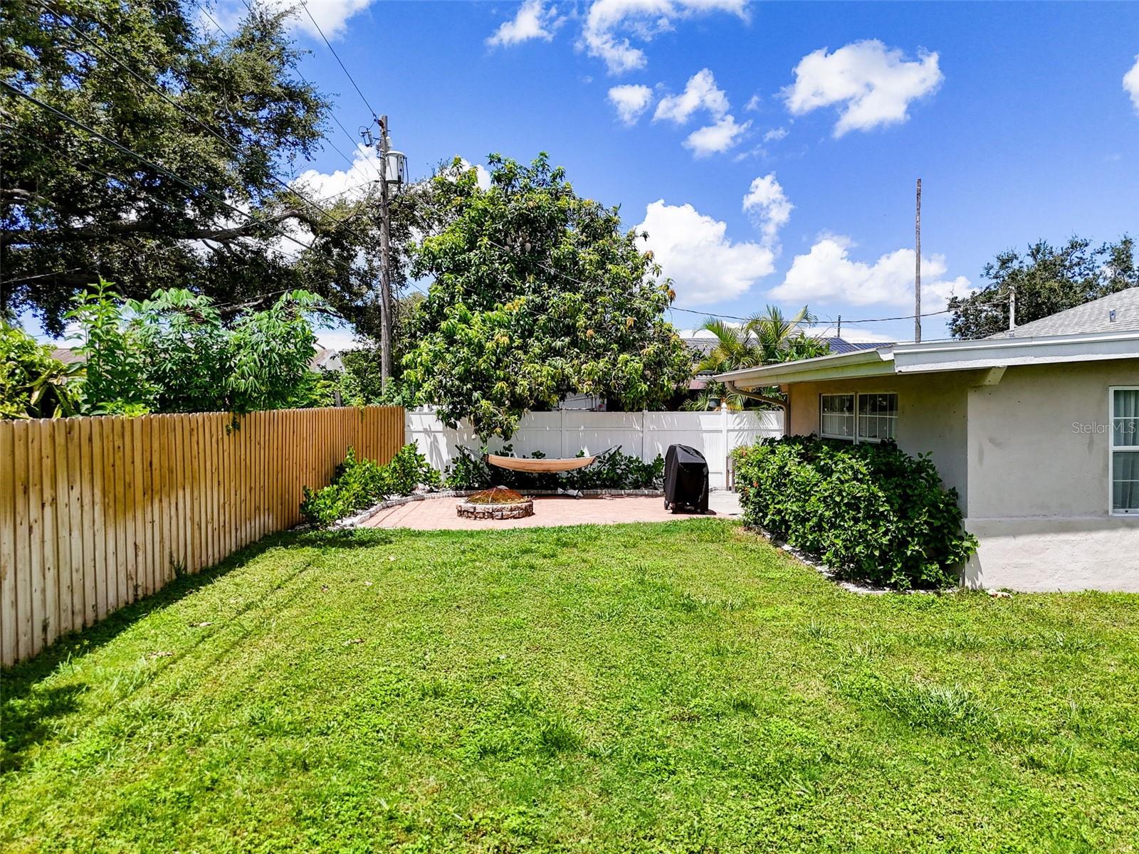 Image 41 of 48 For 6370 23rd Avenue N