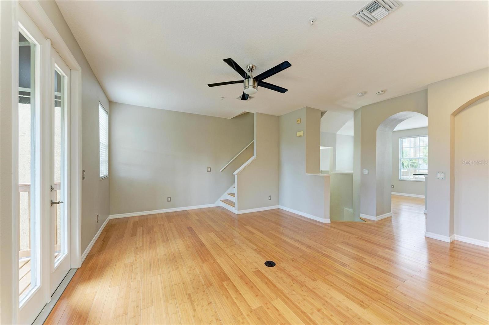 Image 12 of 65 For 2926 Bayshore Pointe Drive