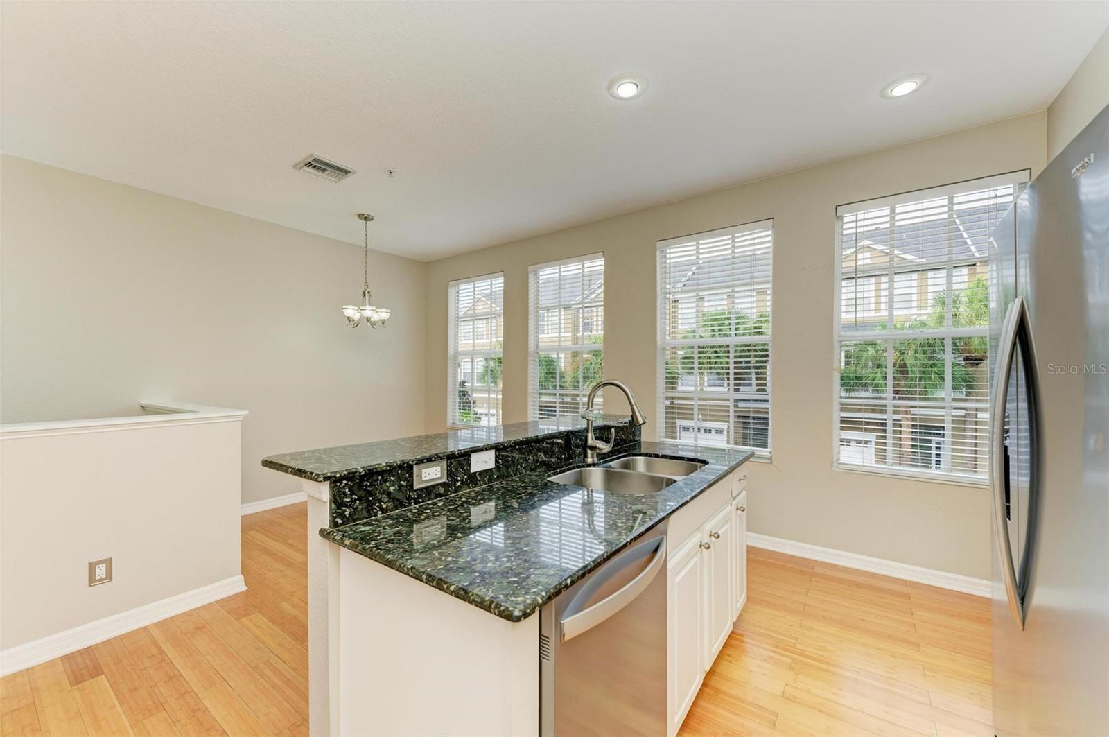 Image 25 of 65 For 2926 Bayshore Pointe Drive
