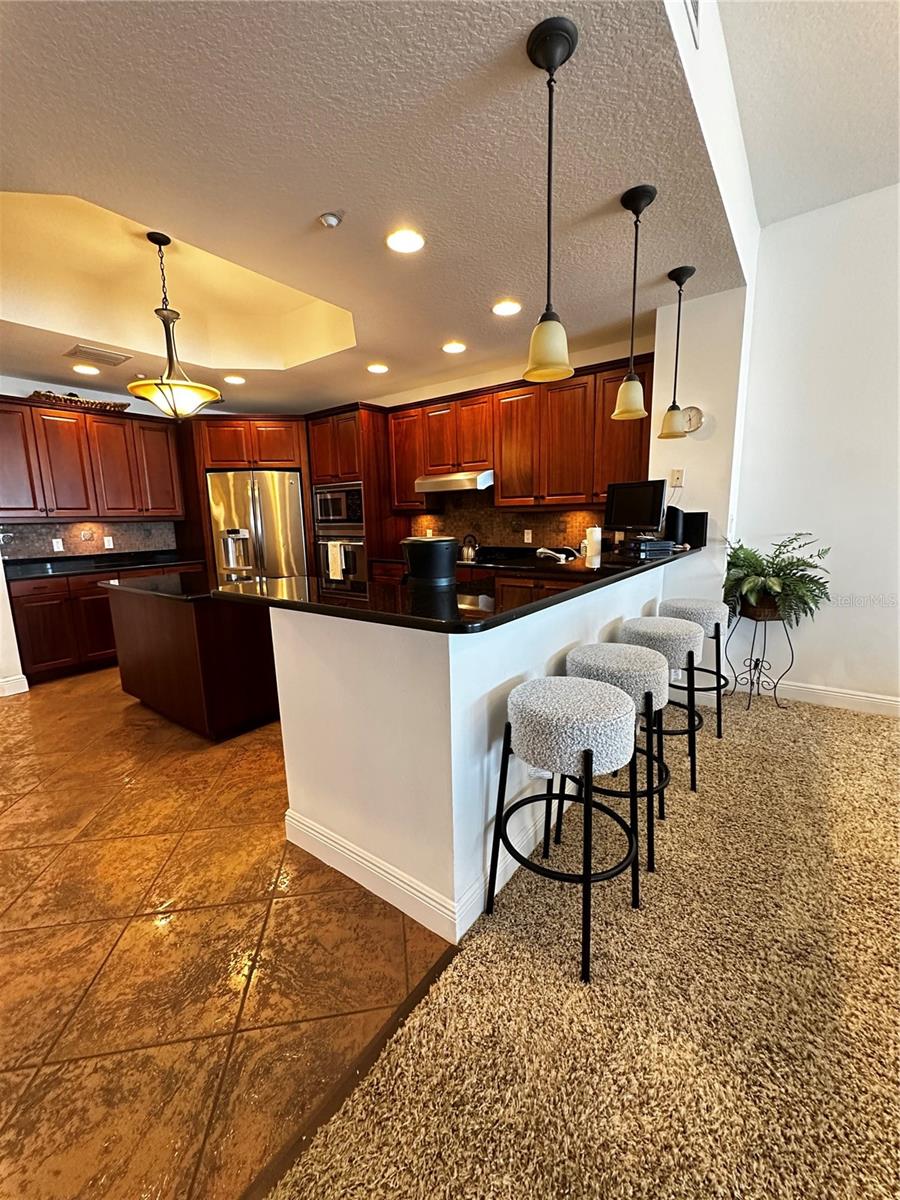Image 16 of 30 For 17735 Gulf Boulevard 405