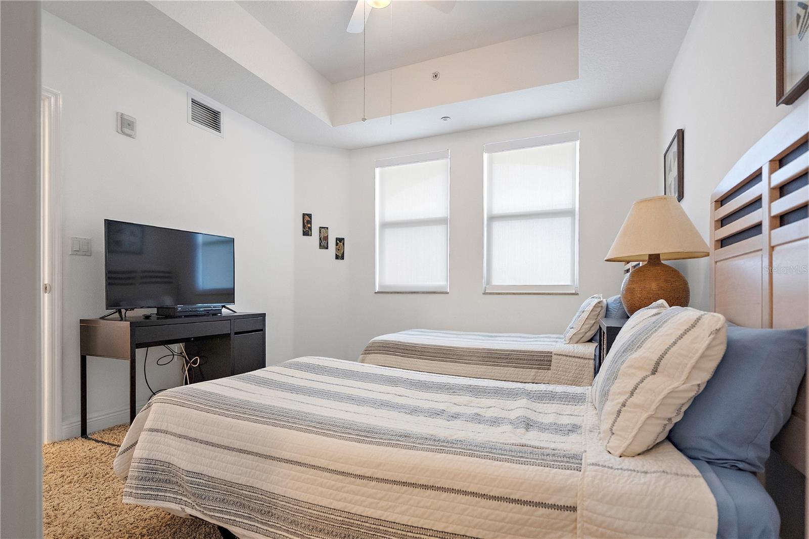 Image 45 of 51 For 17735 Gulf Boulevard 405