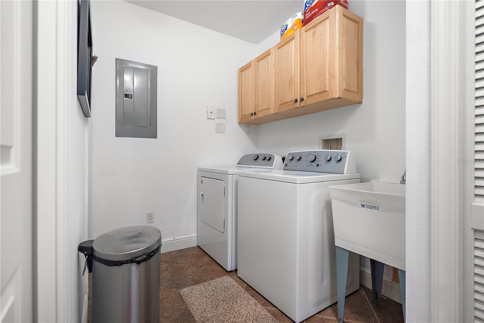 Image 48 of 51 For 17735 Gulf Boulevard 405