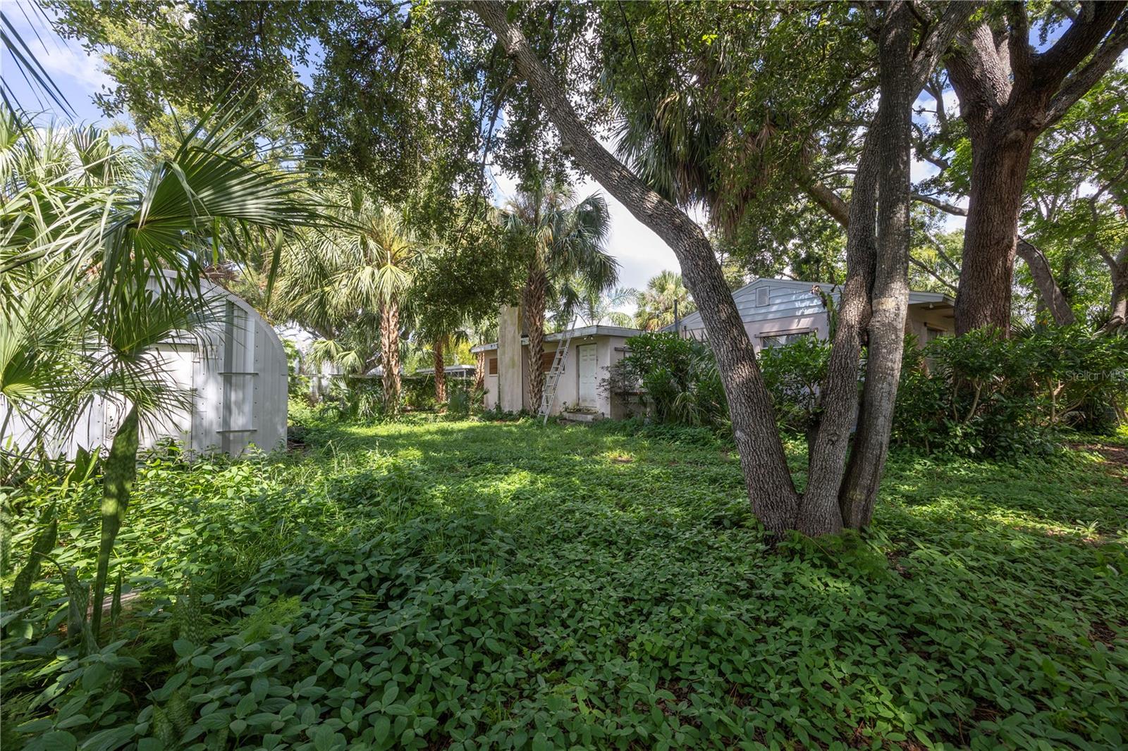 Image 9 of 27 For 4008 Estrella Street