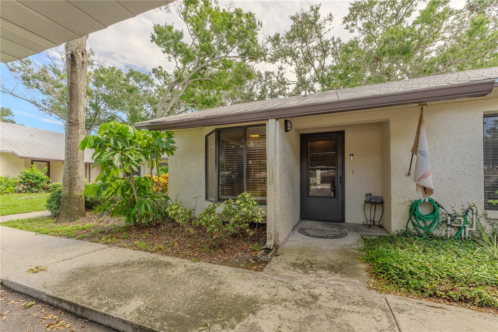 Details for 821 3rd Avenue Sw 5, LARGO, FL 33770