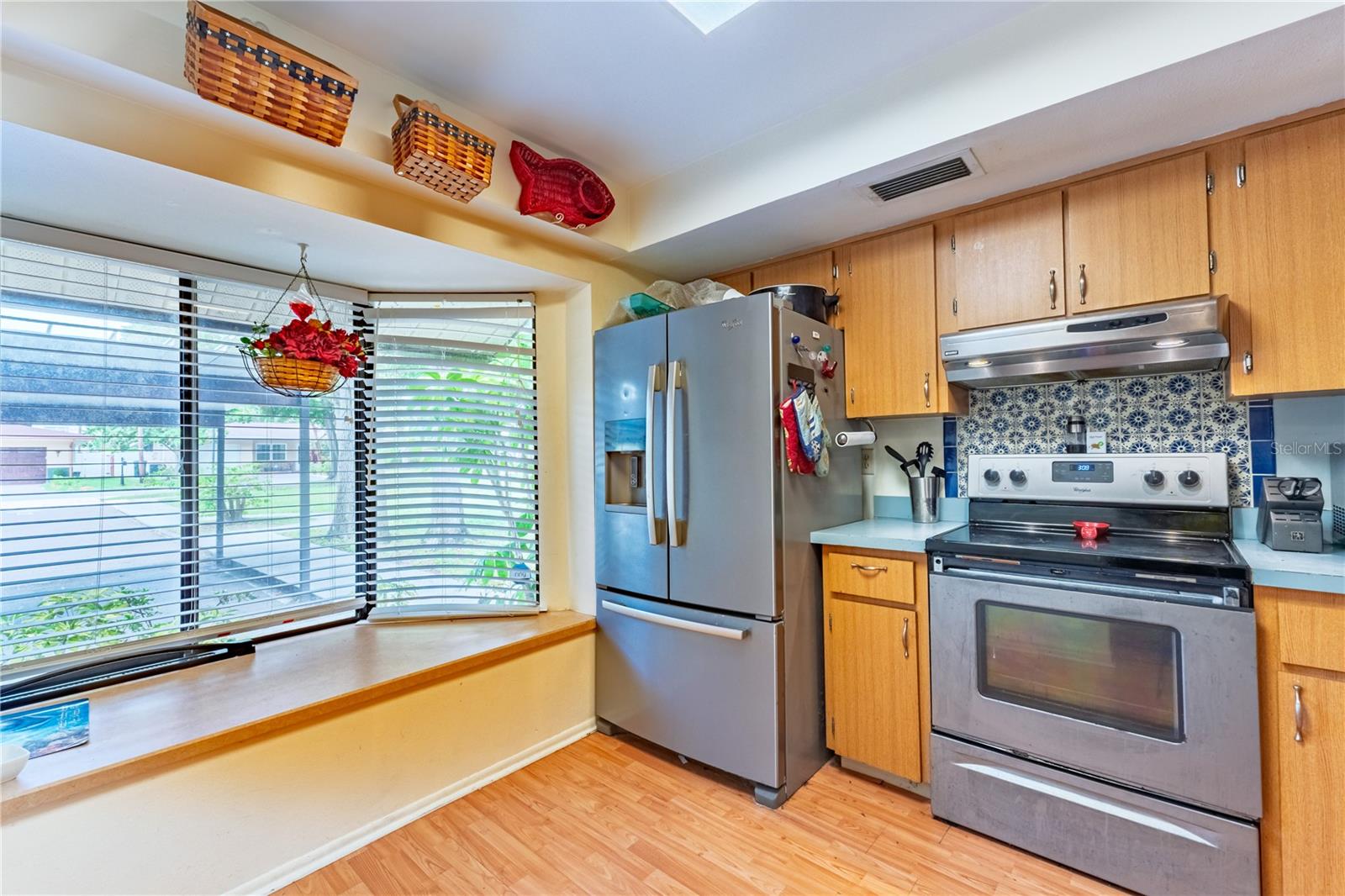 Image 7 of 23 For 821 3rd Avenue Sw 5
