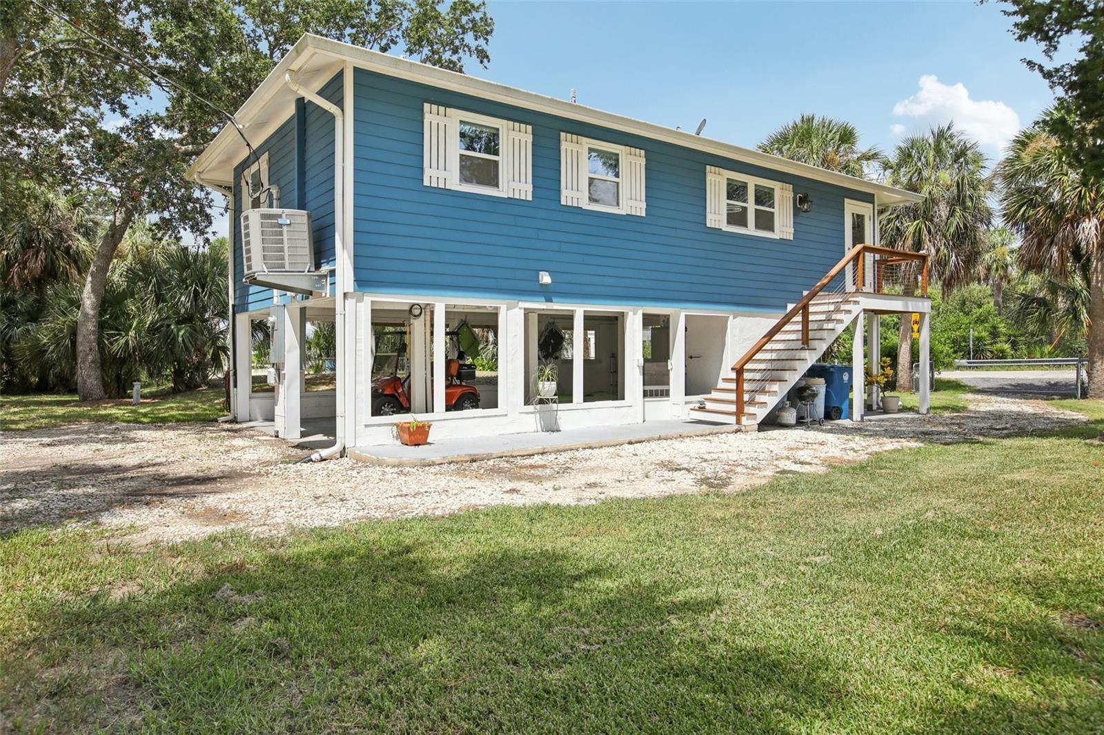 Image 3 of 48 For 10581 Pine Island Drive