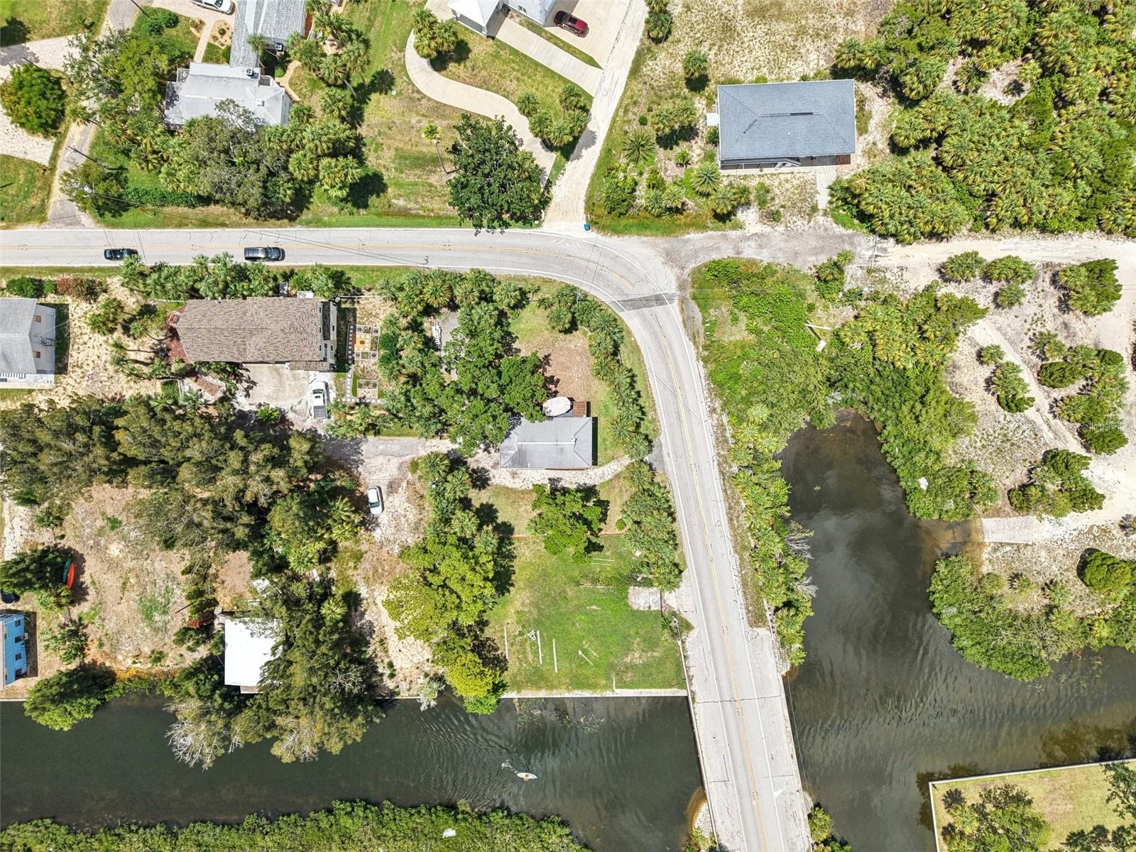 Image 5 of 48 For 10581 Pine Island Drive