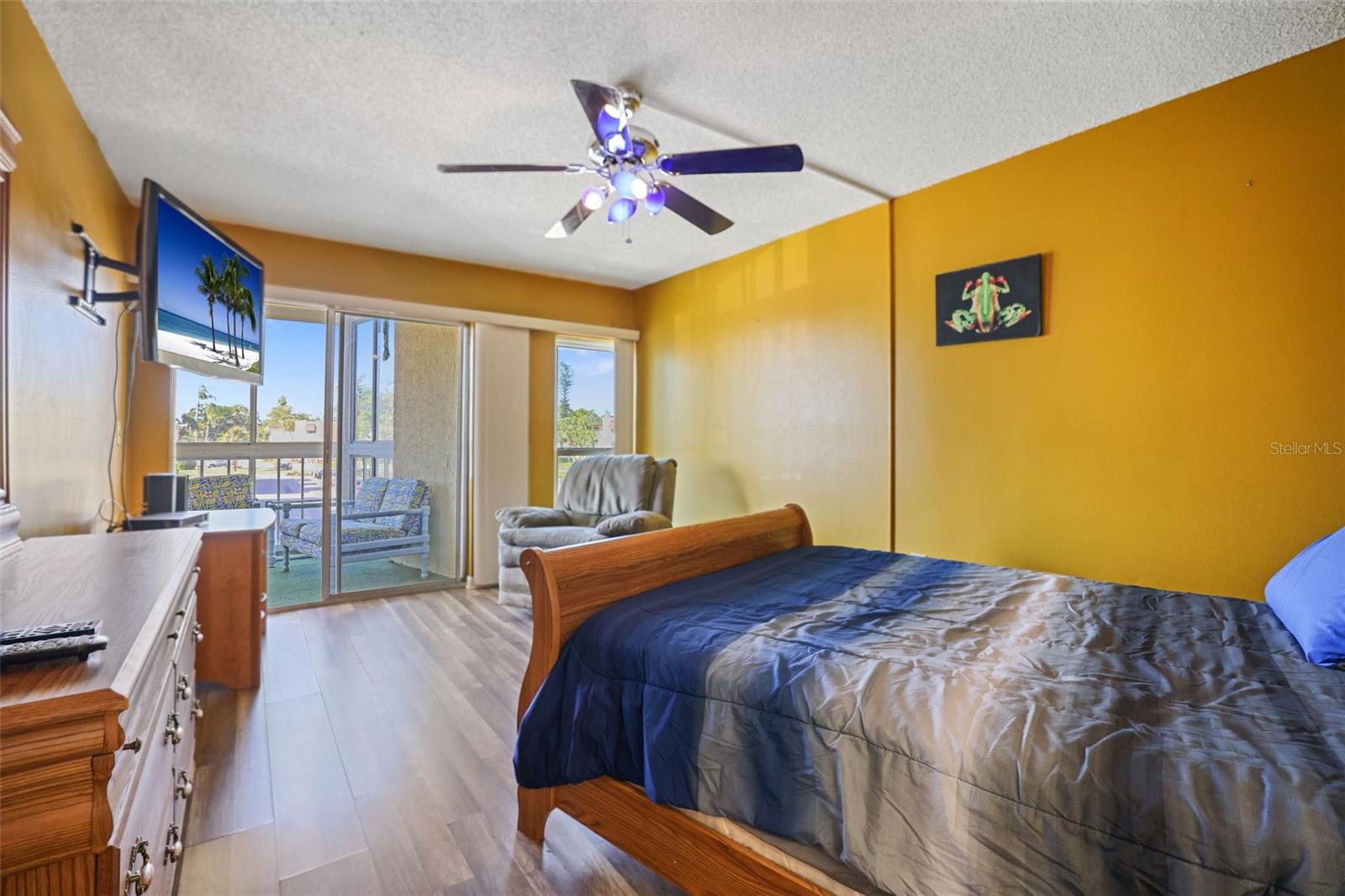 Image 14 of 41 For 4902 38th Way S 309