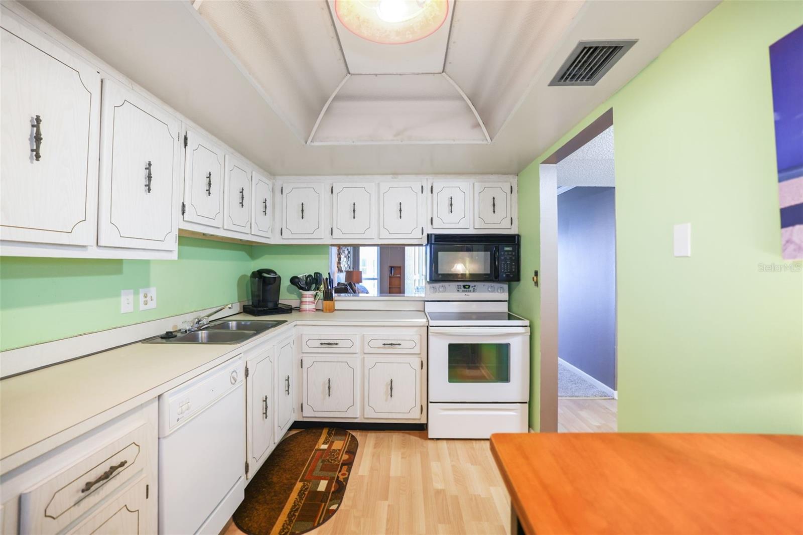 Image 9 of 41 For 4902 38th Way S 309