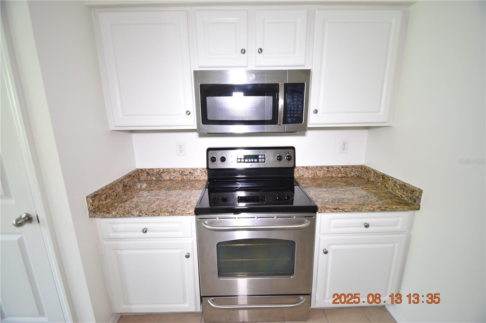 Image 13 of 47 For 1910 Palm Avenue 10301