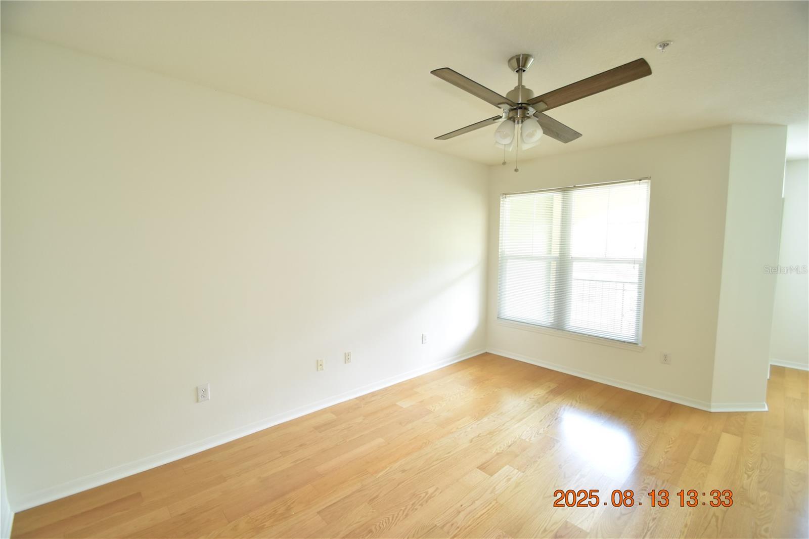 Image 3 of 47 For 1910 Palm Avenue 10301