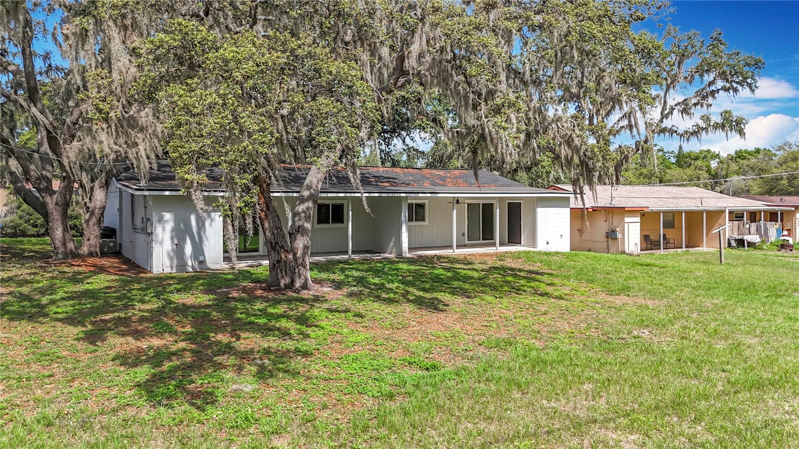 Image 21 of 27 For 1307 Eagle View Drive