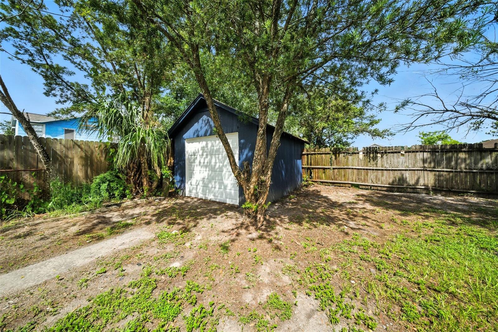 Image 27 of 31 For 2925 18th Street