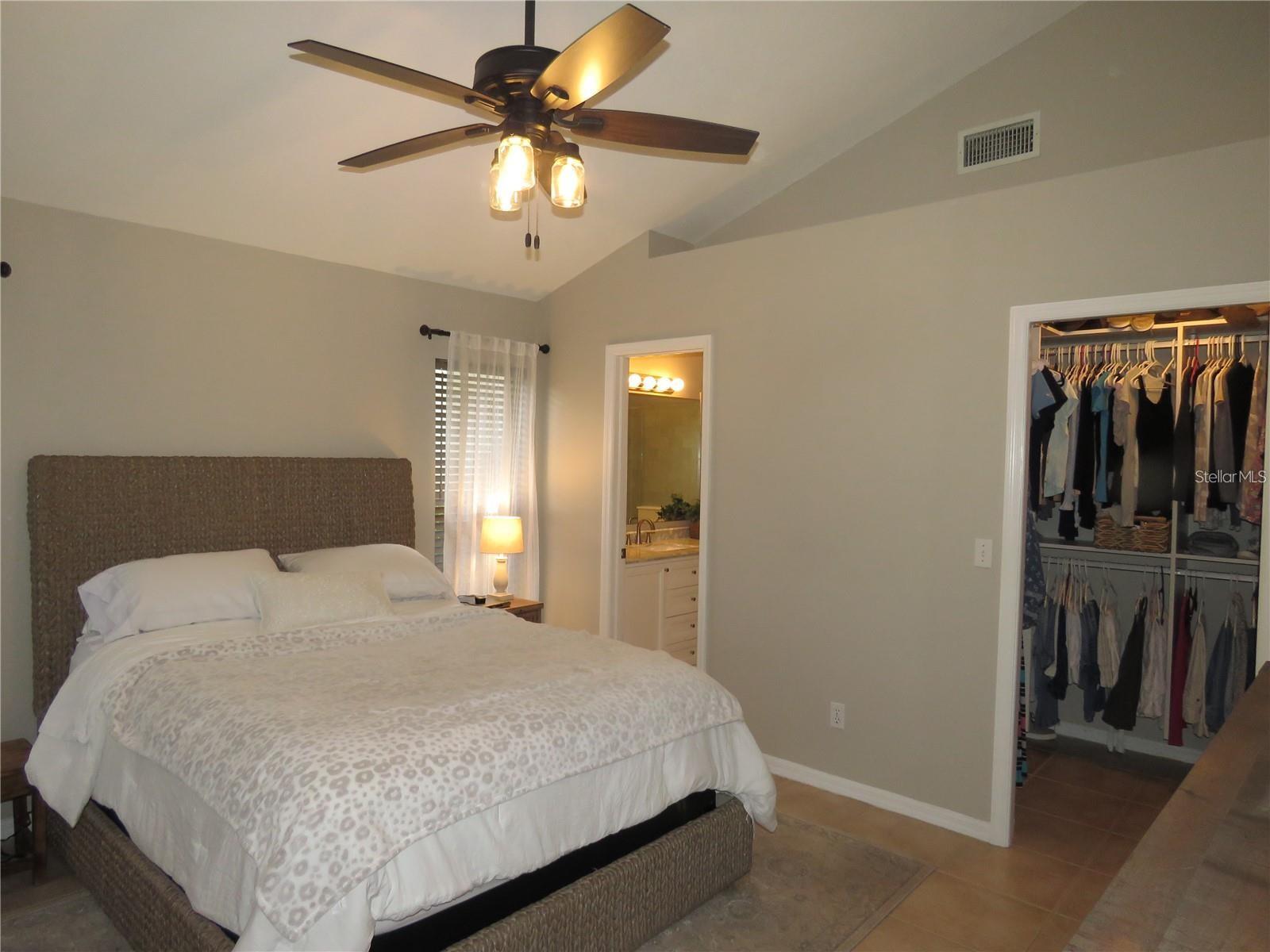 Image 6 of 14 For 4010 Windell Place