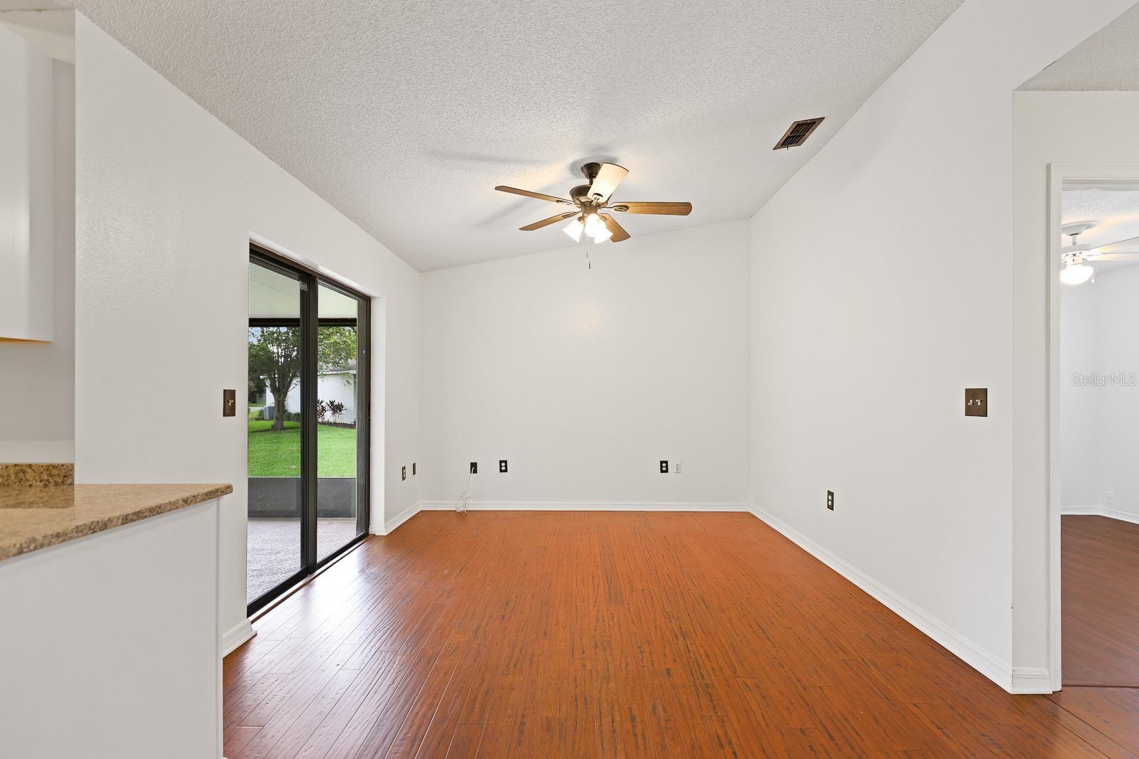 Image 10 of 24 For 6346 Silver Oaks Drive