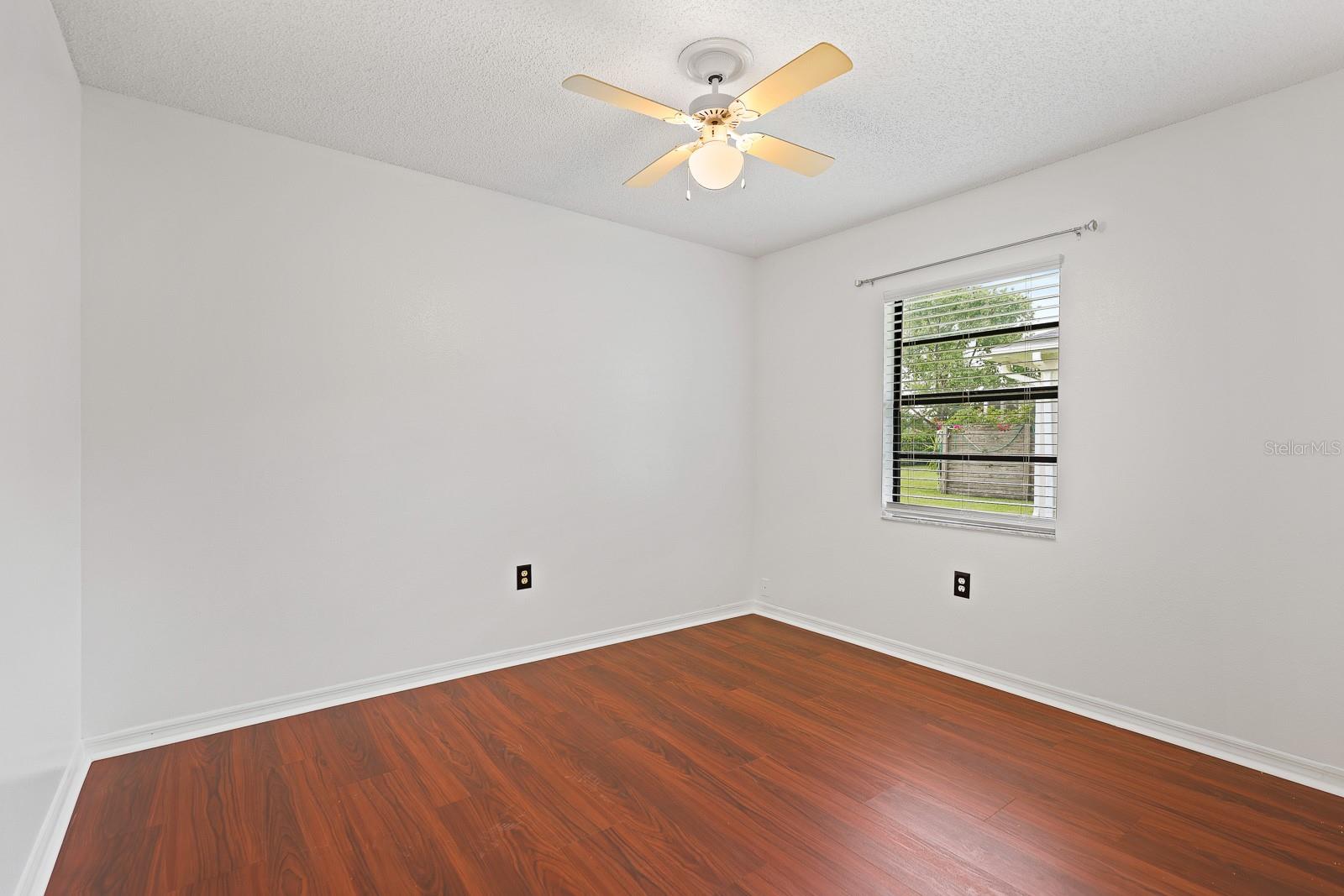 Image 15 of 24 For 6346 Silver Oaks Drive