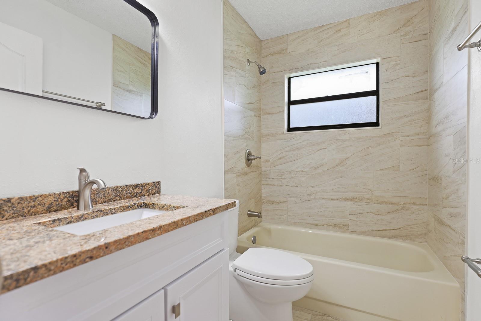 Image 17 of 24 For 6346 Silver Oaks Drive