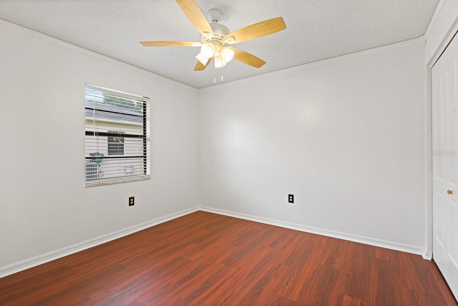 Image 18 of 24 For 6346 Silver Oaks Drive