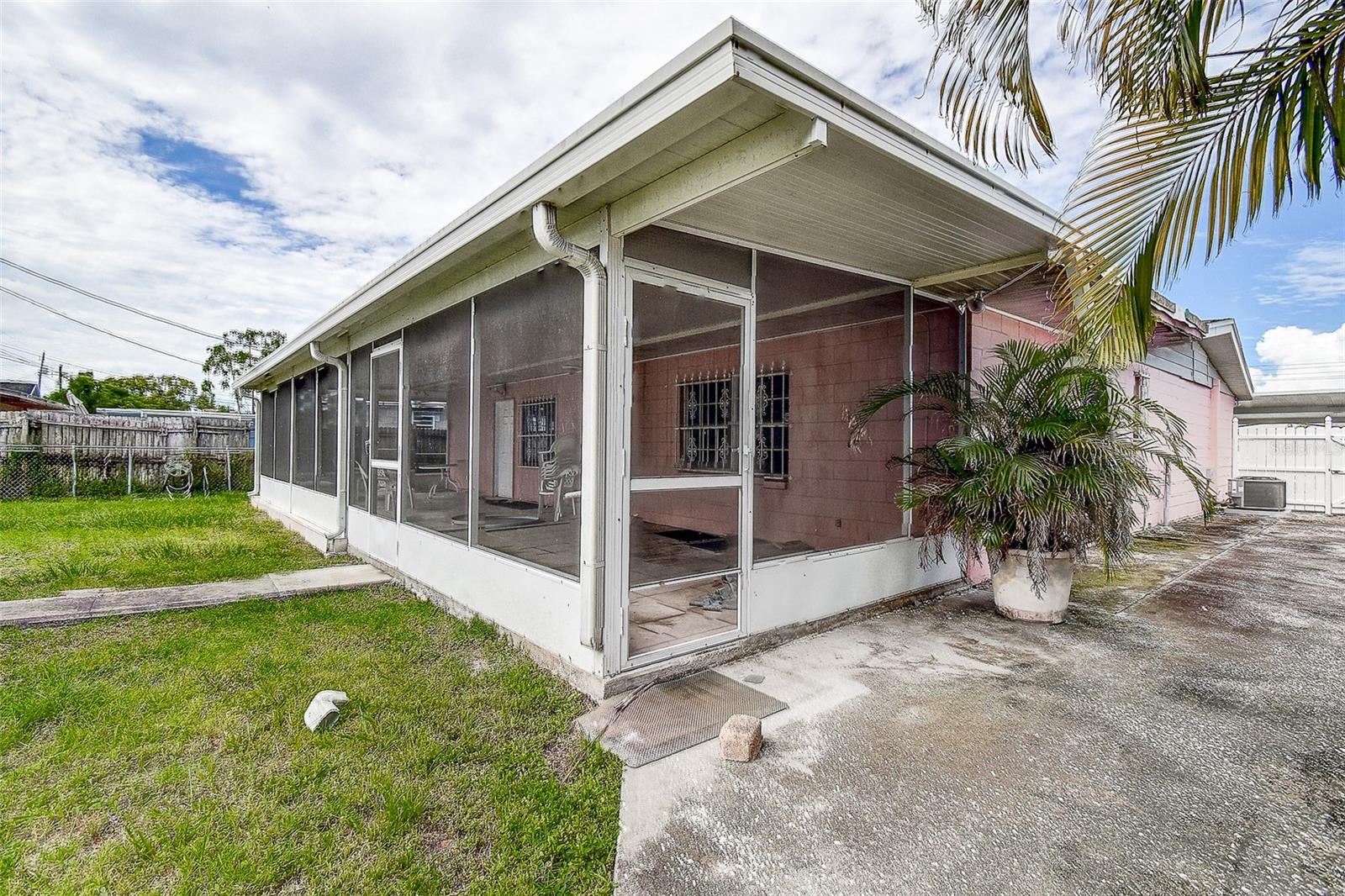 Image 4 of 36 For 6411 Coolidge Avenue